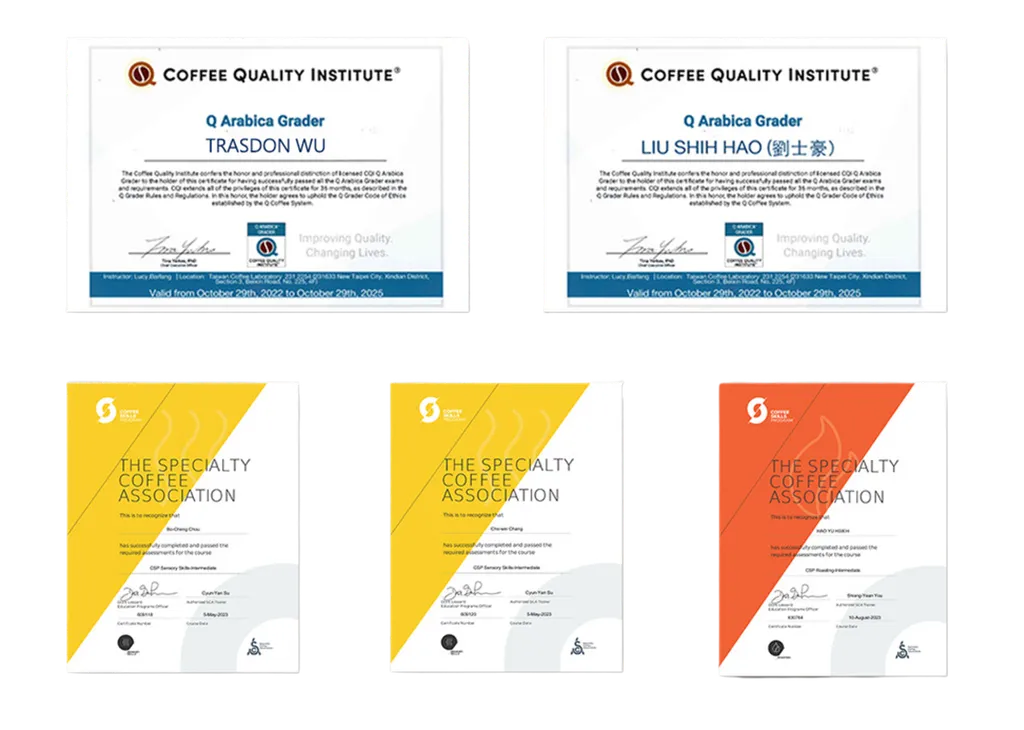 Q Arabica Grader and Specialty Coffee Association certificates
